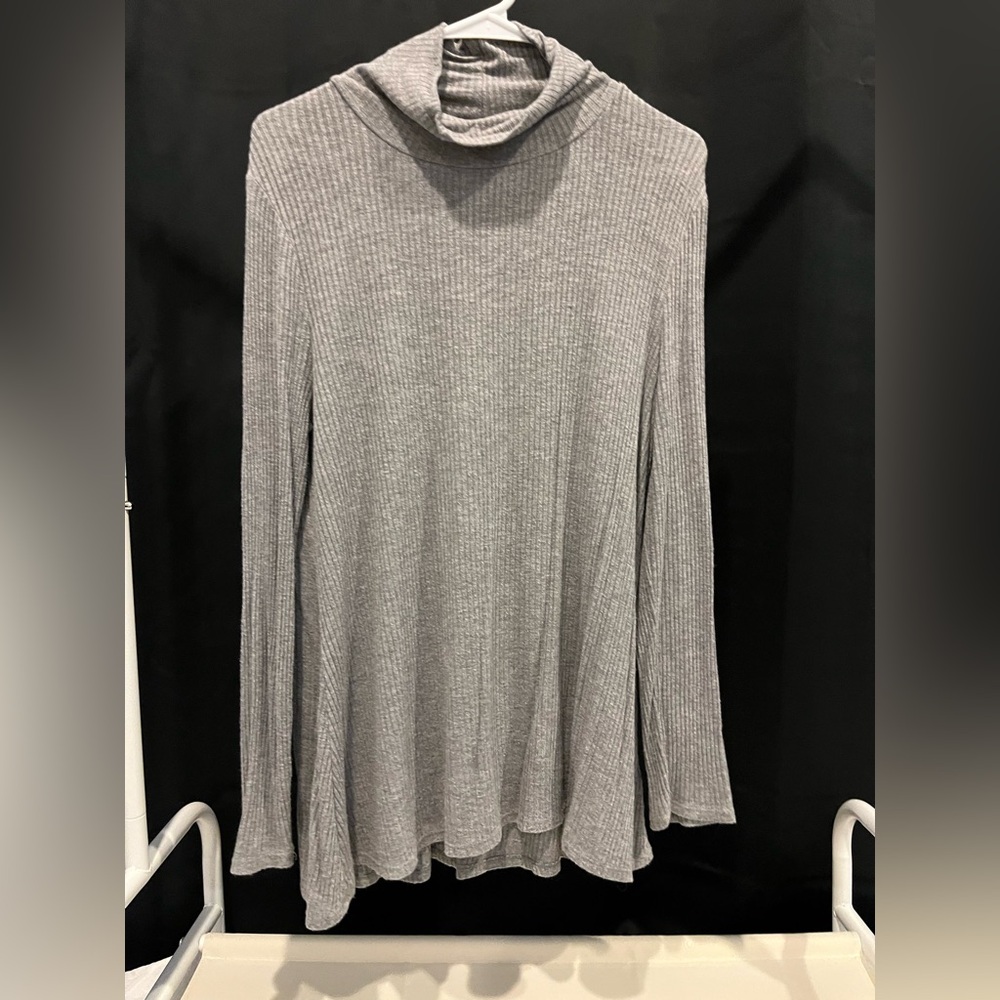 Gray Ribbed Turtleneck Women's Top